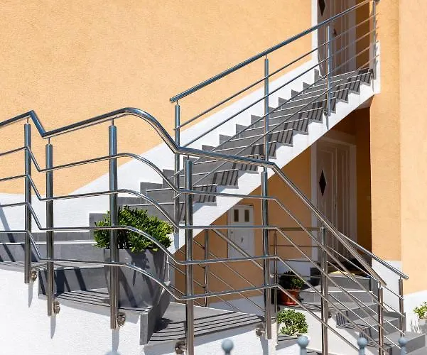 Enzzo Apartman Sibenik